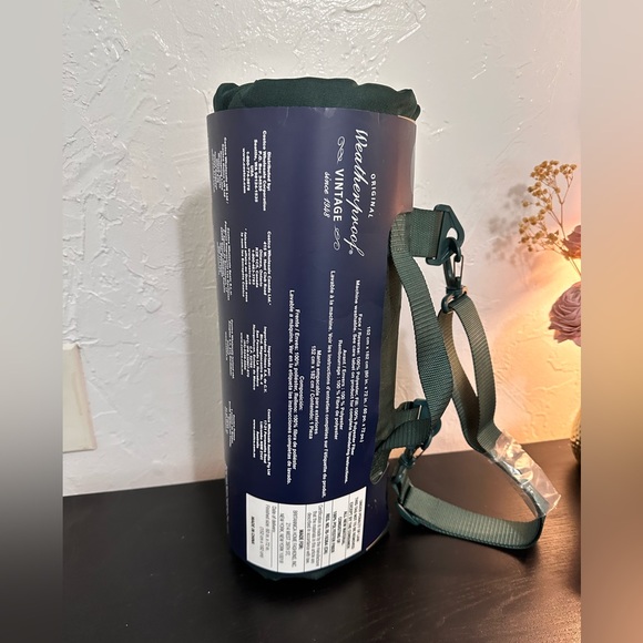 *NWT* Weatherproof Vintage Outdoor Blanket - BEAR - Great for Camping/Picnics - Picture 4 of 7